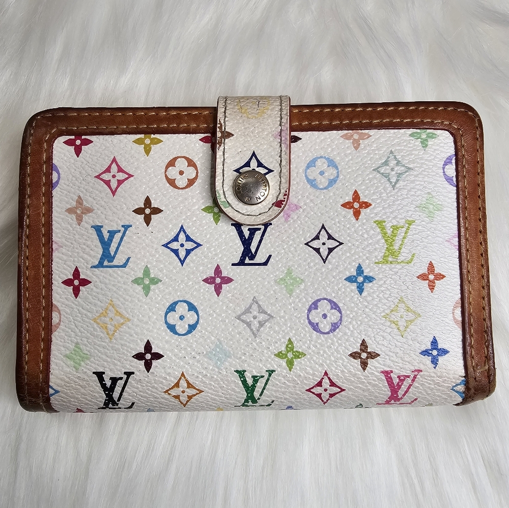 AUTHENTIC Louis Vuitton Multi Color Monogram Murakami Kisslock Wallet 🩷✨️